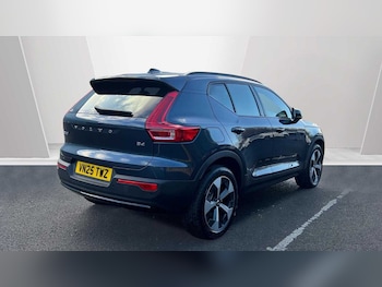 Used Volvo XC40 2025 for sale - 76716734: Photo