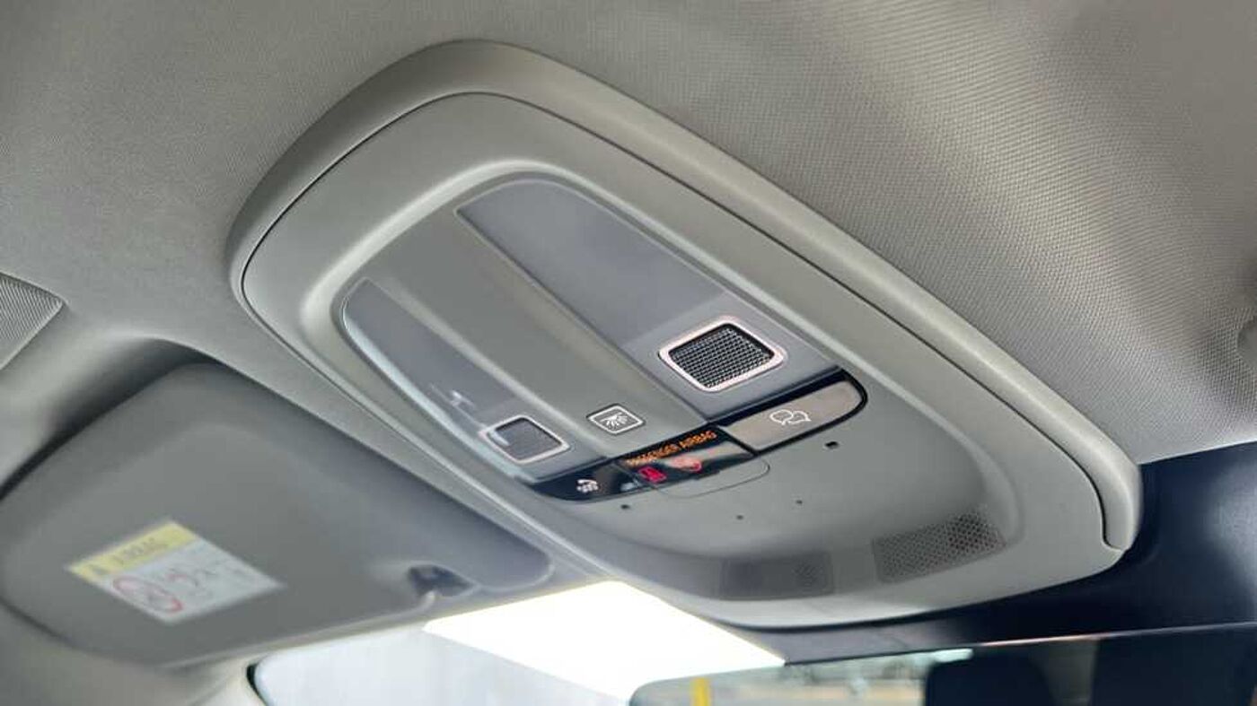 Used Volvo XC60 2025 for sale - 77145360: Photo 11