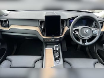 Used Volvo XC60 2025 for sale - 77145360: Photo