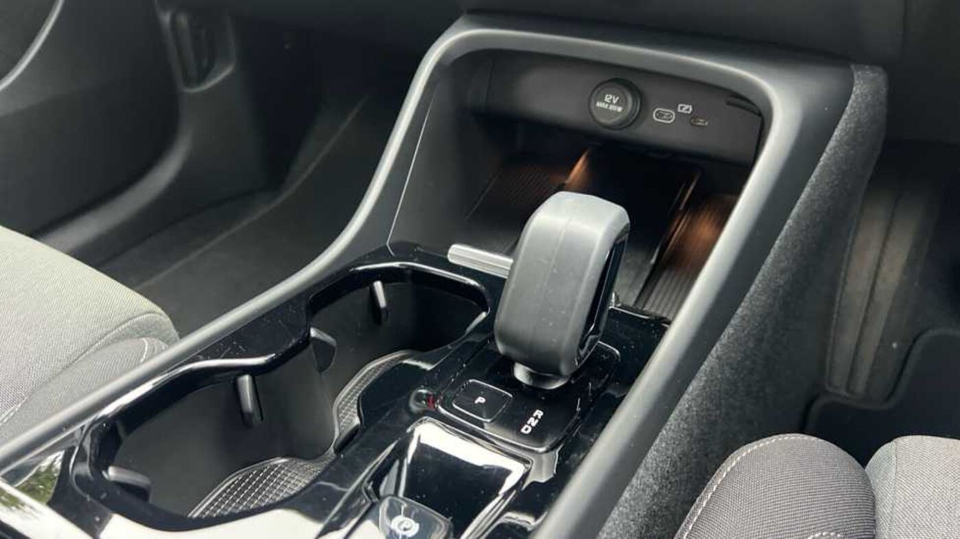 Used Volvo XC40 2023 for sale - 76154269: Photo 13