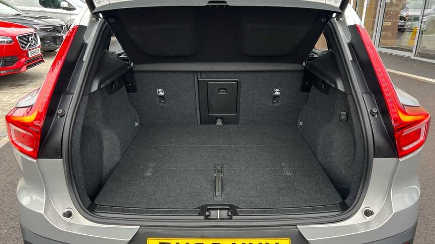 Used Volvo XC40 2023 for sale - 76154269: Photo 22