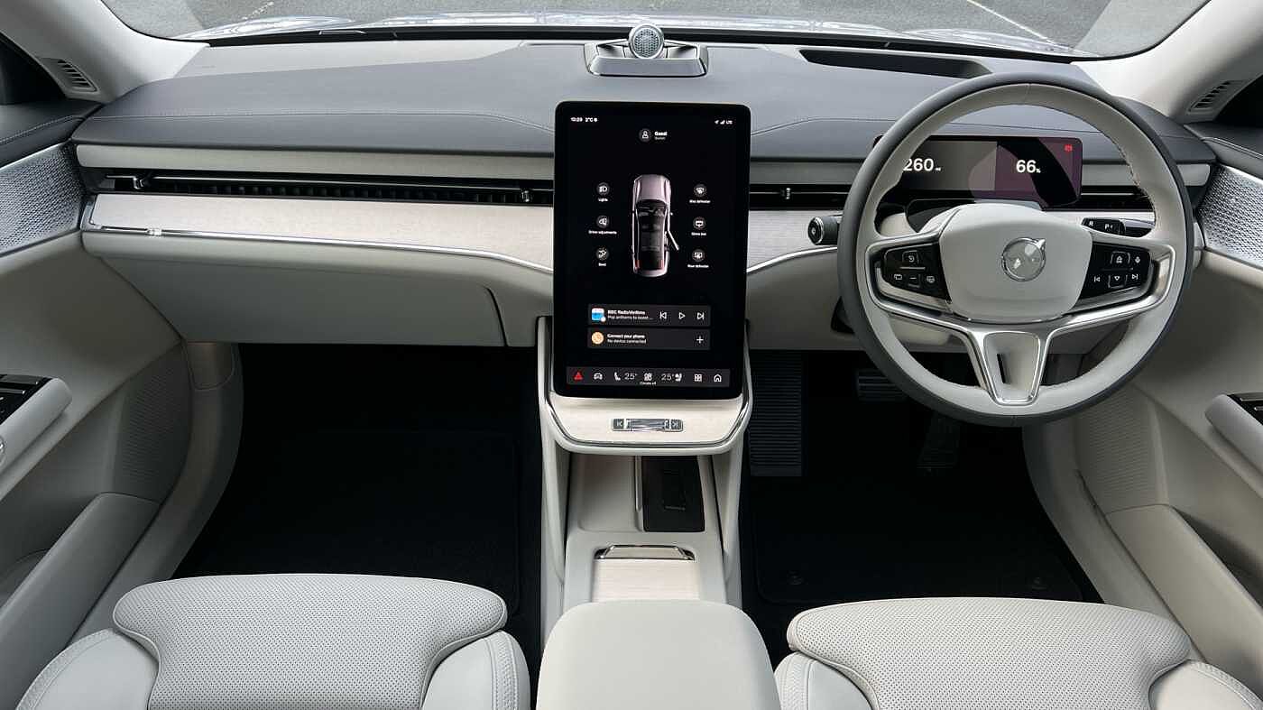 Used Volvo EX90 2025 for sale - 77659962: Photo 5