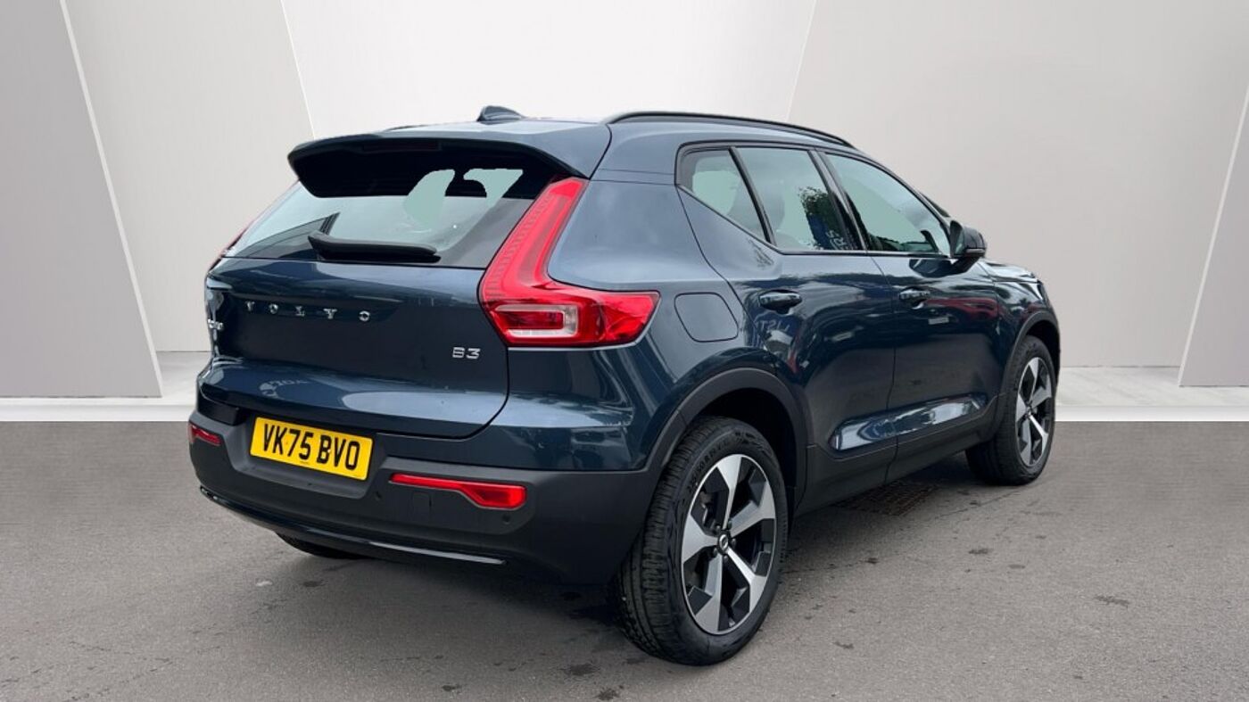 Used Volvo XC40 2025 for sale - 76551811: Photo 3