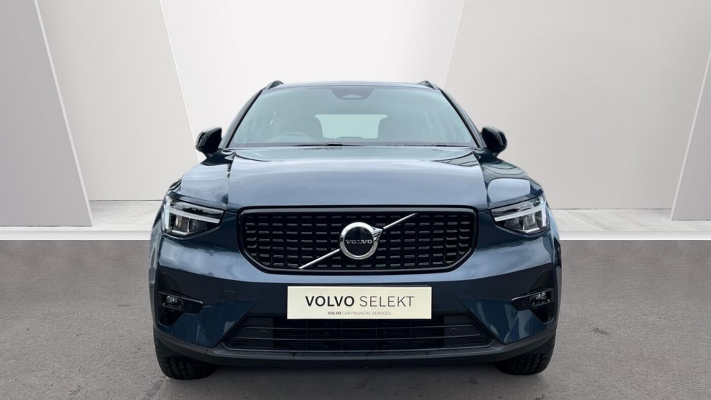 Used Volvo XC40 2025 for sale - 76551811: Photo 6