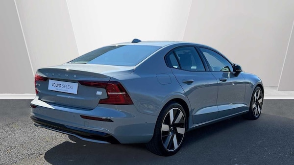 Used Volvo S60 2025 for sale - 74162240: Photo 8