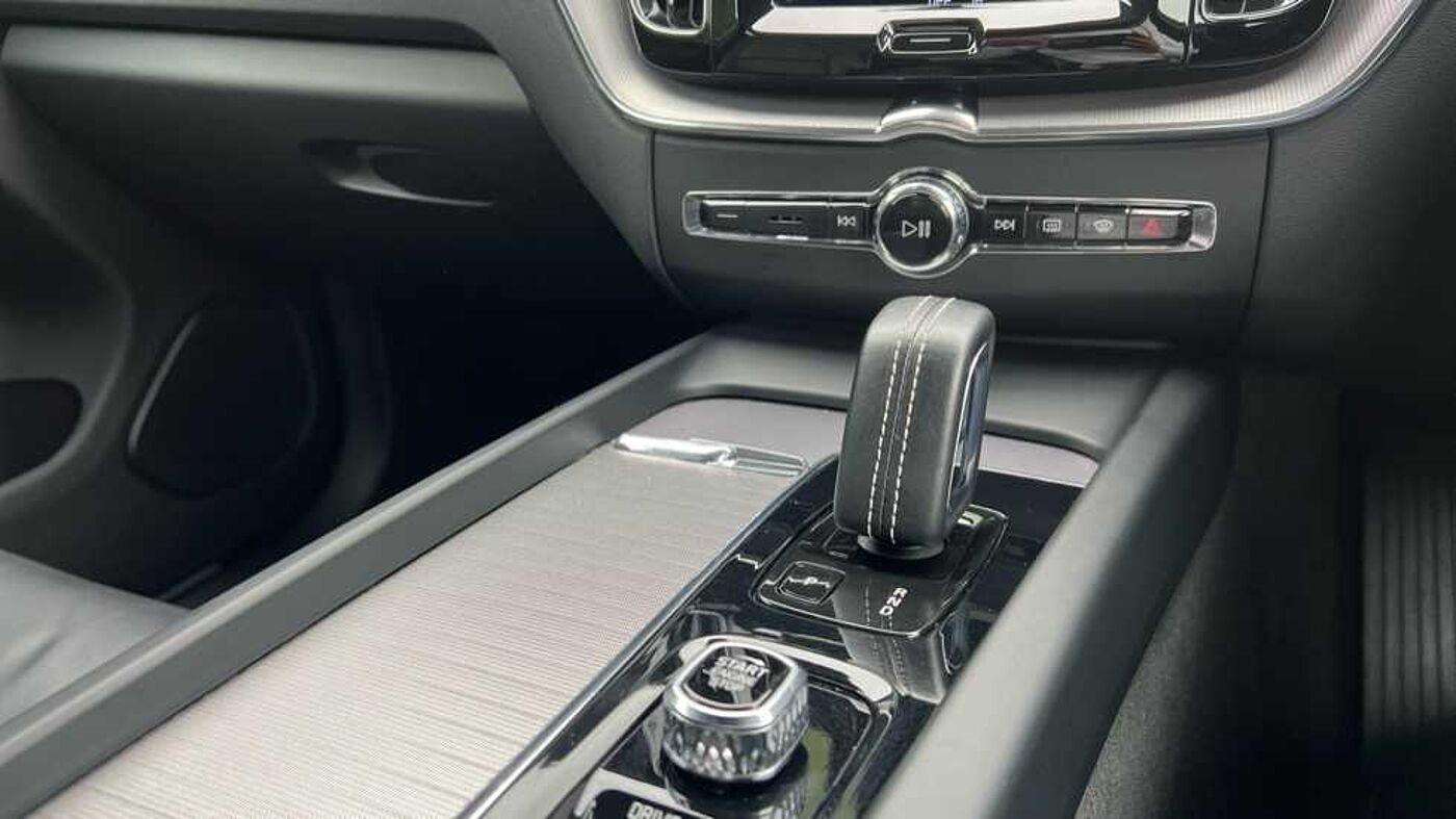 Used Volvo XC60 2021 for sale - 76635329: Photo 11