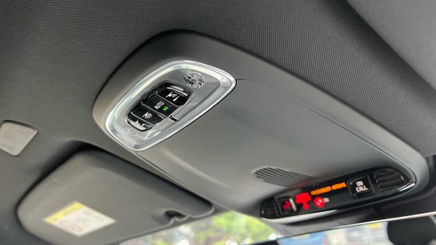 Used Volvo XC60 2021 for sale - 76635329: Photo 13