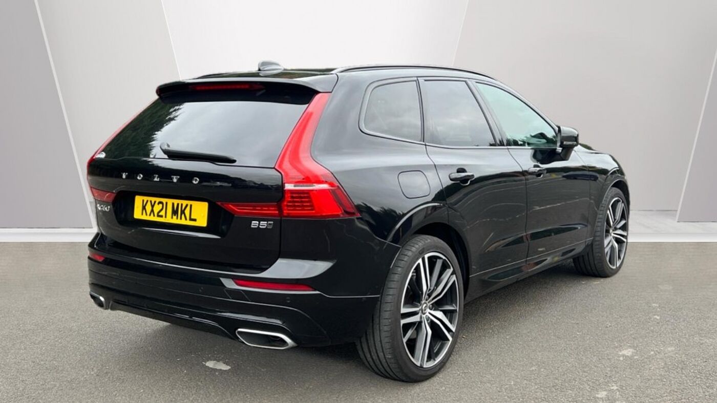 Used Volvo XC60 2021 for sale - 76635329: Photo 3