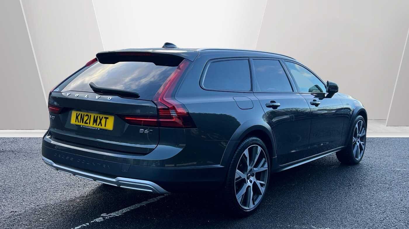 Used Volvo V90 2021 for sale - 77177264: Photo 2