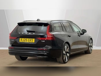 Used Volvo V60 2025 for sale - 78431019: Photo