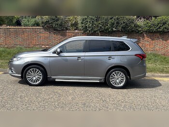 Used Mitsubishi Outlander 2019 for sale - 77833377: Photo