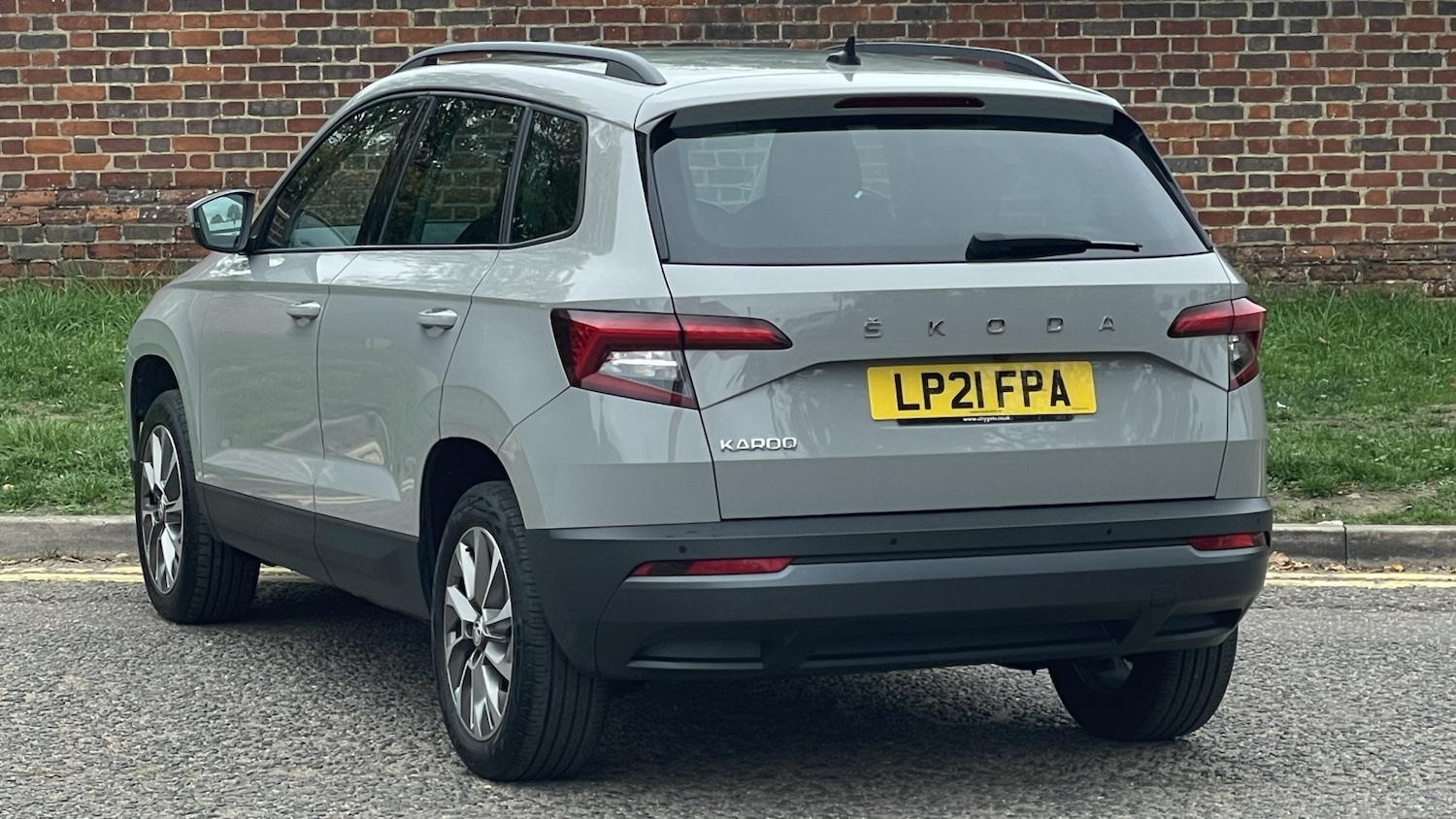 Used Skoda Karoq 2021 for sale - 76172340: Photo 4