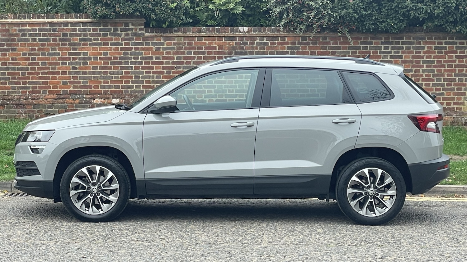Used Skoda Karoq 2021 for sale - 76172340: Photo 8