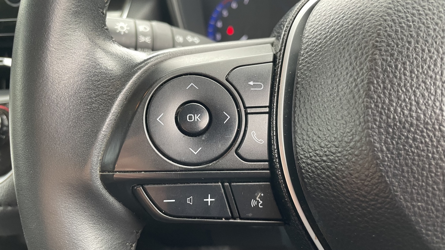 Used Toyota Corolla 2020 for sale - 76172337: Photo 17