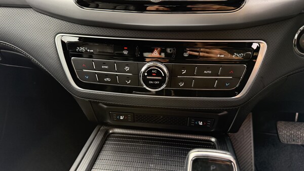 Used Ssangyong Rexton 2022 for sale - 76095901: Photo 18