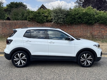 Used Volkswagen T-Cross 2023 for sale - 79140437: Photo