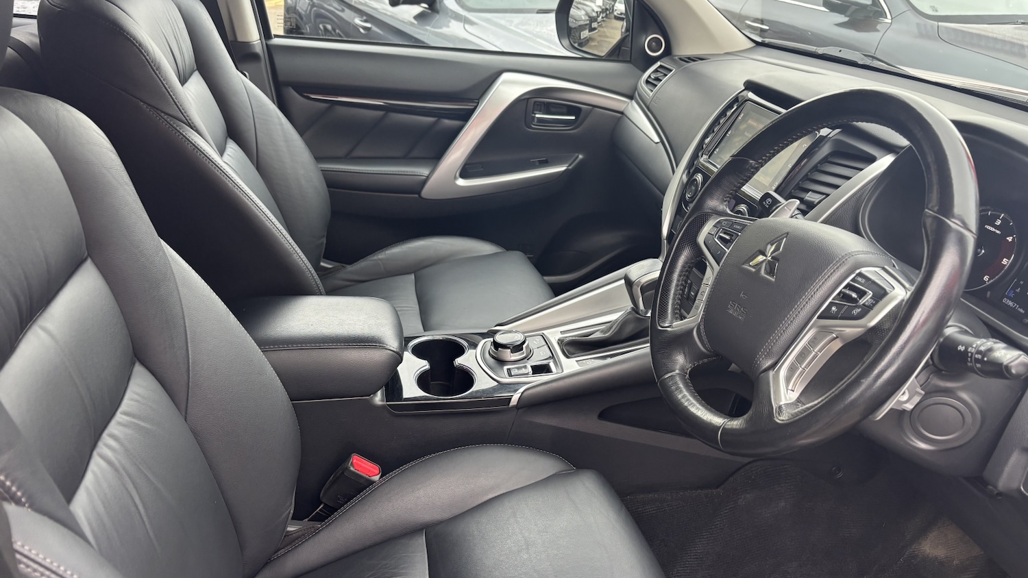 Used Mitsubishi Shogun Sport 2019 for sale - 76034032: Photo 9