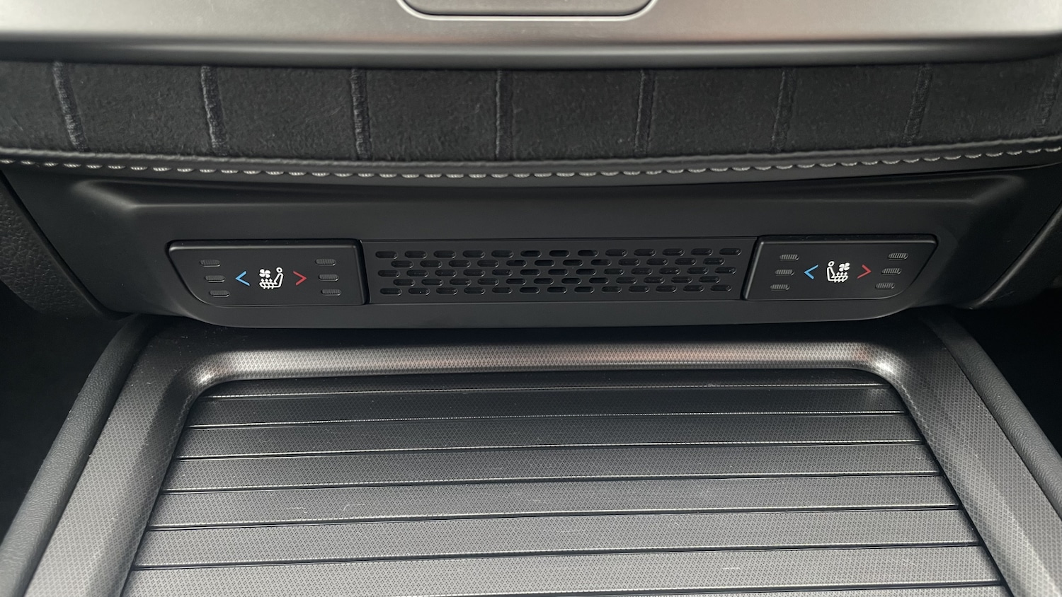 Used KGM Rexton 2024 for sale - 77833401: Photo 24