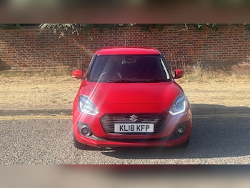 Used Suzuki Swift 2018 for sale - 79490308: Photo
