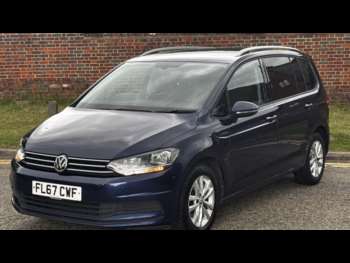 Used Volkswagen Touran 2018 for sale - 74892520: Photo