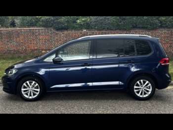 Used Volkswagen Touran 2018 for sale - 74892520: Photo