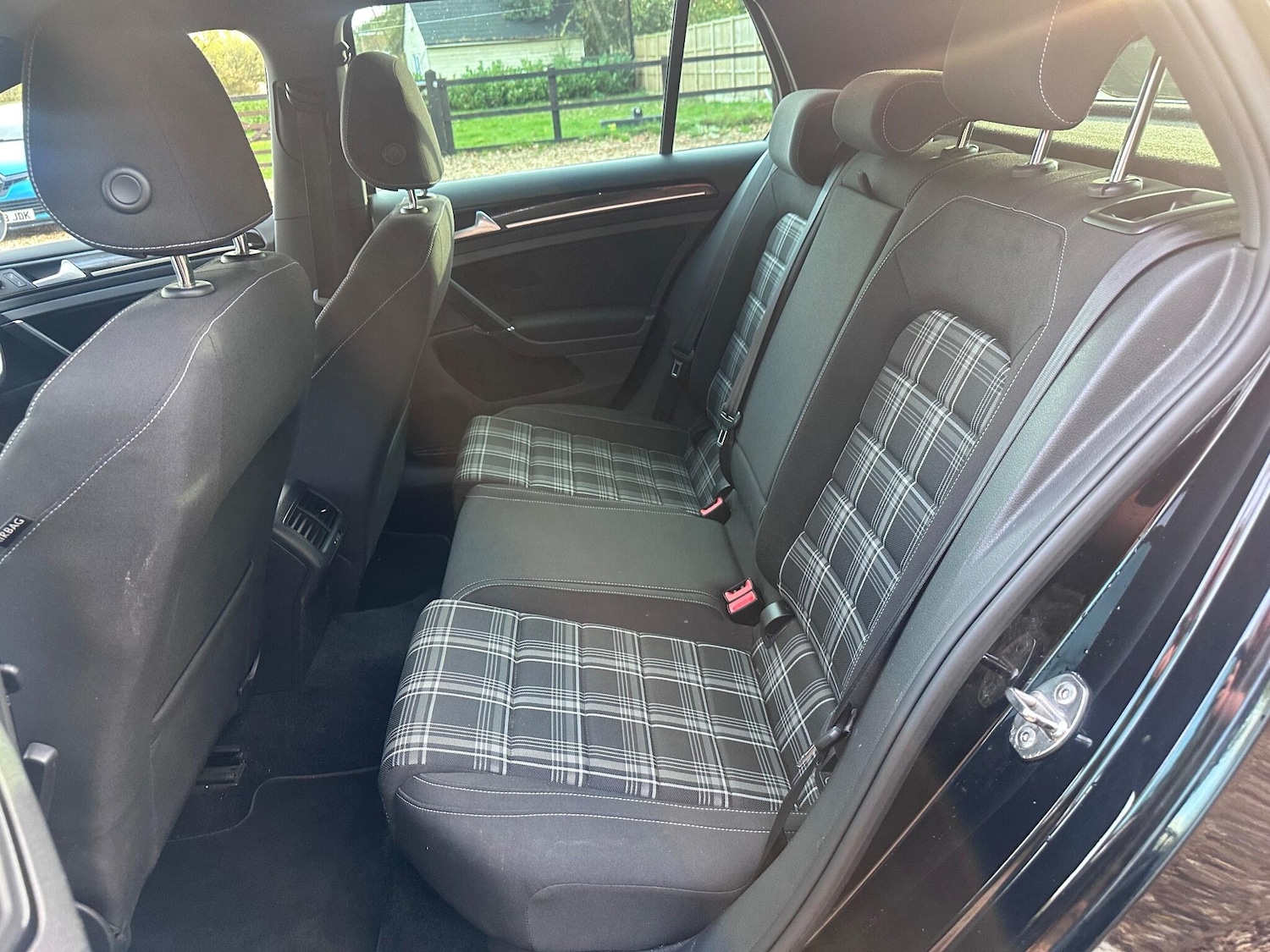 Used Volkswagen Golf 2013 for sale - 76561352: Photo 12