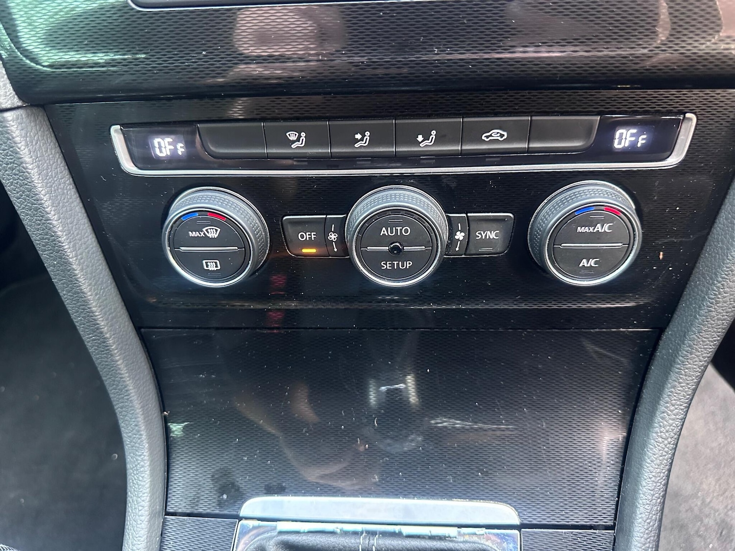 Used Volkswagen Golf 2013 for sale - 76561352: Photo 17