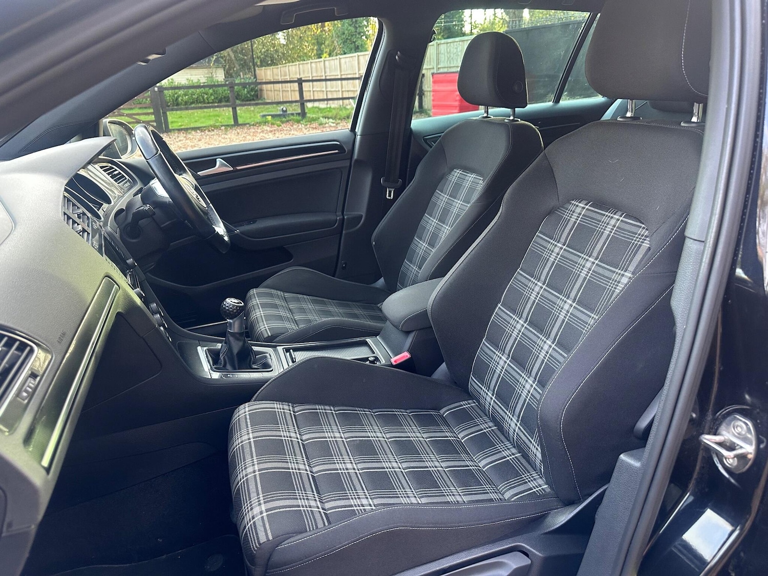 Used Volkswagen Golf 2013 for sale - 76561352: Photo 28