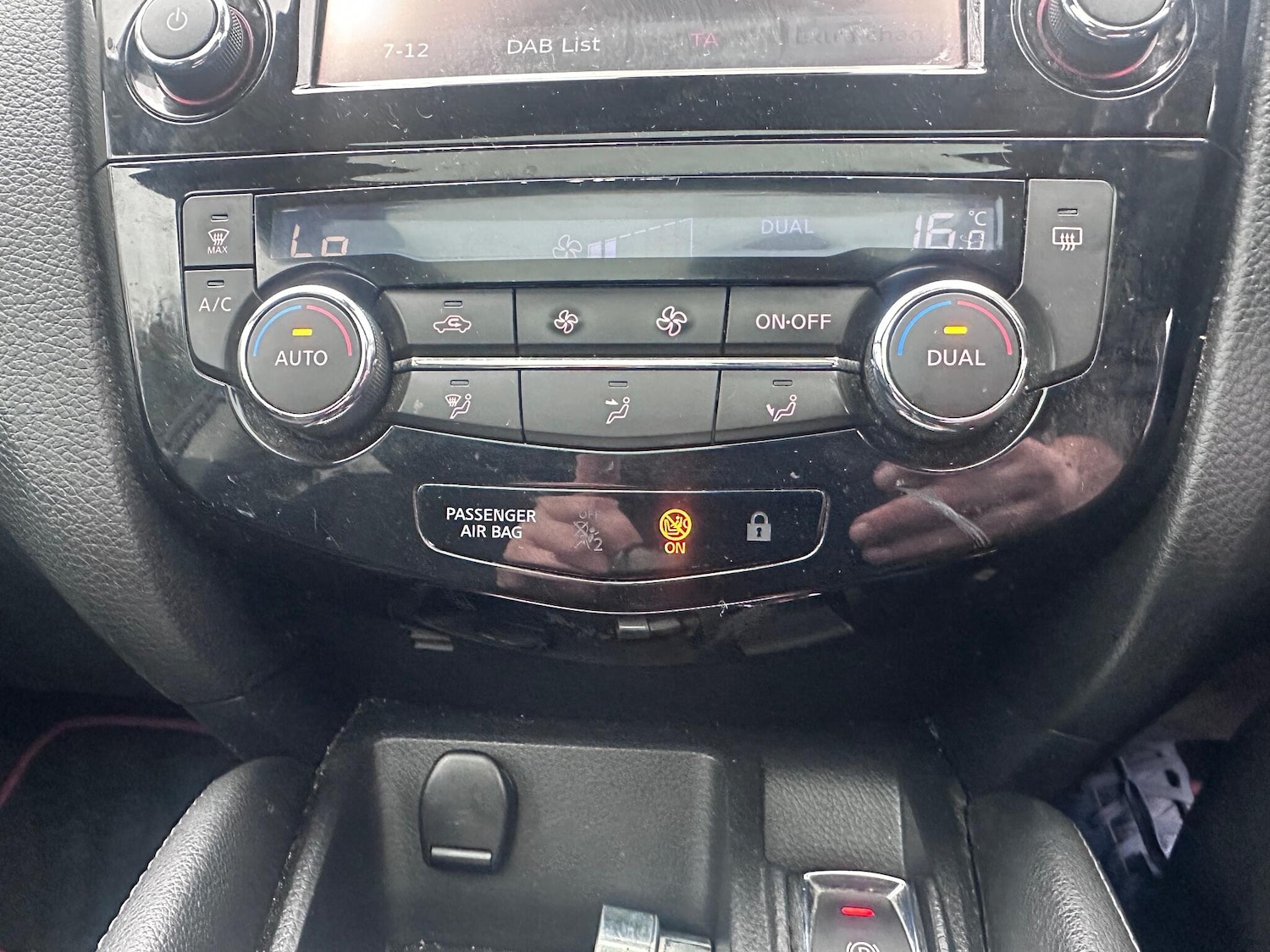 Used Nissan Qashqai for sale - 76886650: Photo 12