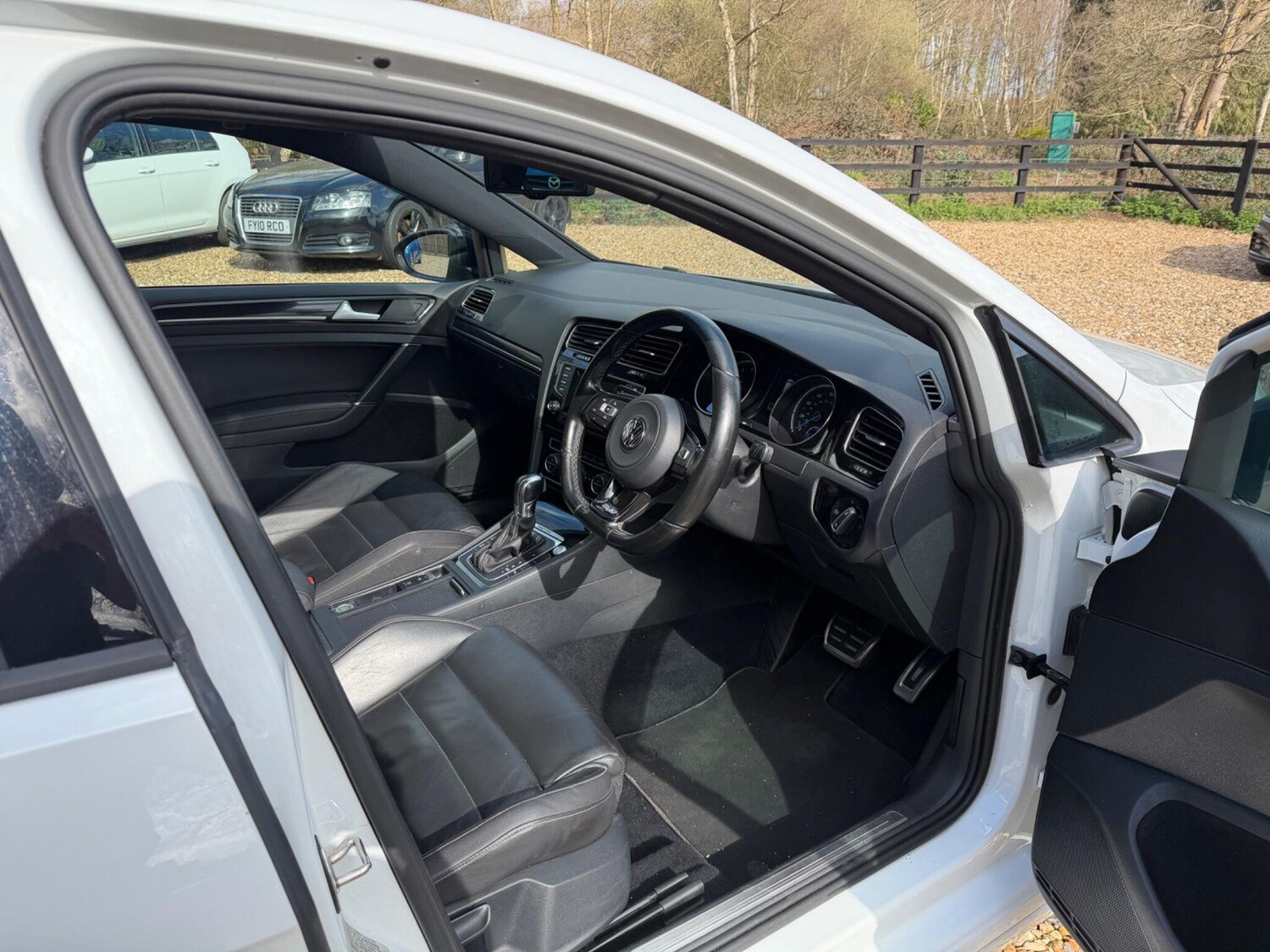 Used Volkswagen Golf 2015 for sale - 77838580: Photo 10