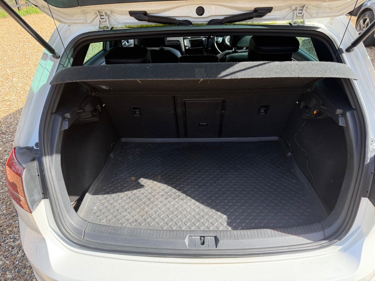 Used Volkswagen Golf 2015 for sale - 77838580: Photo 33