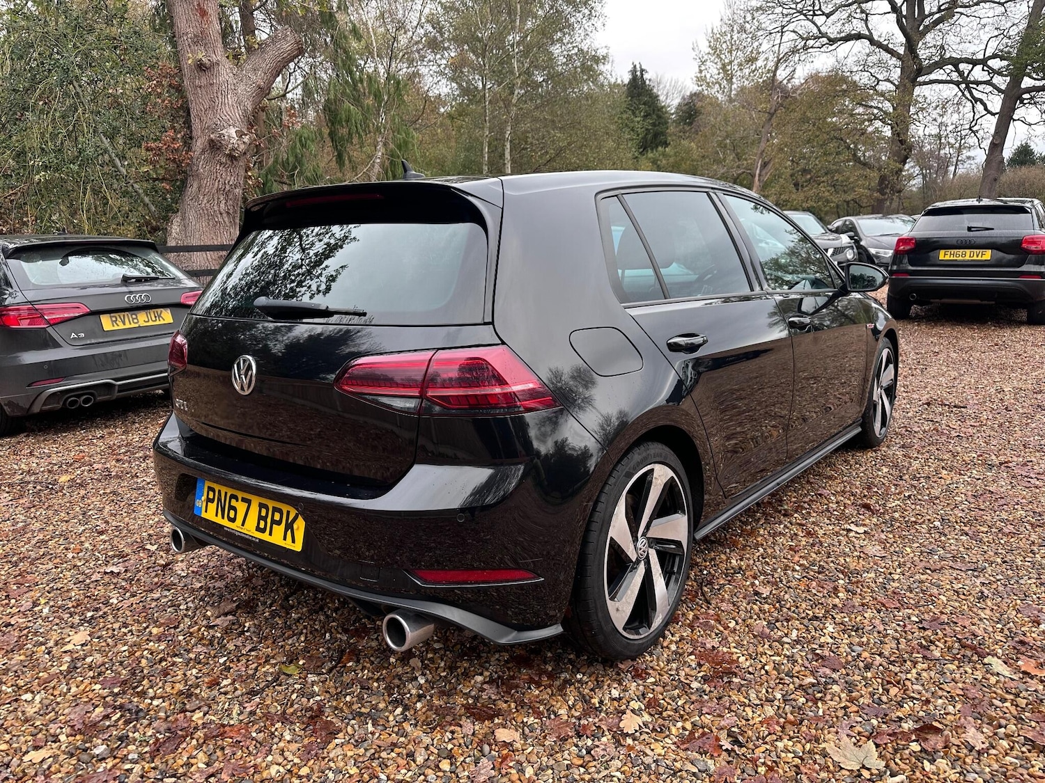 Used Volkswagen Golf 2017 for sale - 76666957: Photo 11