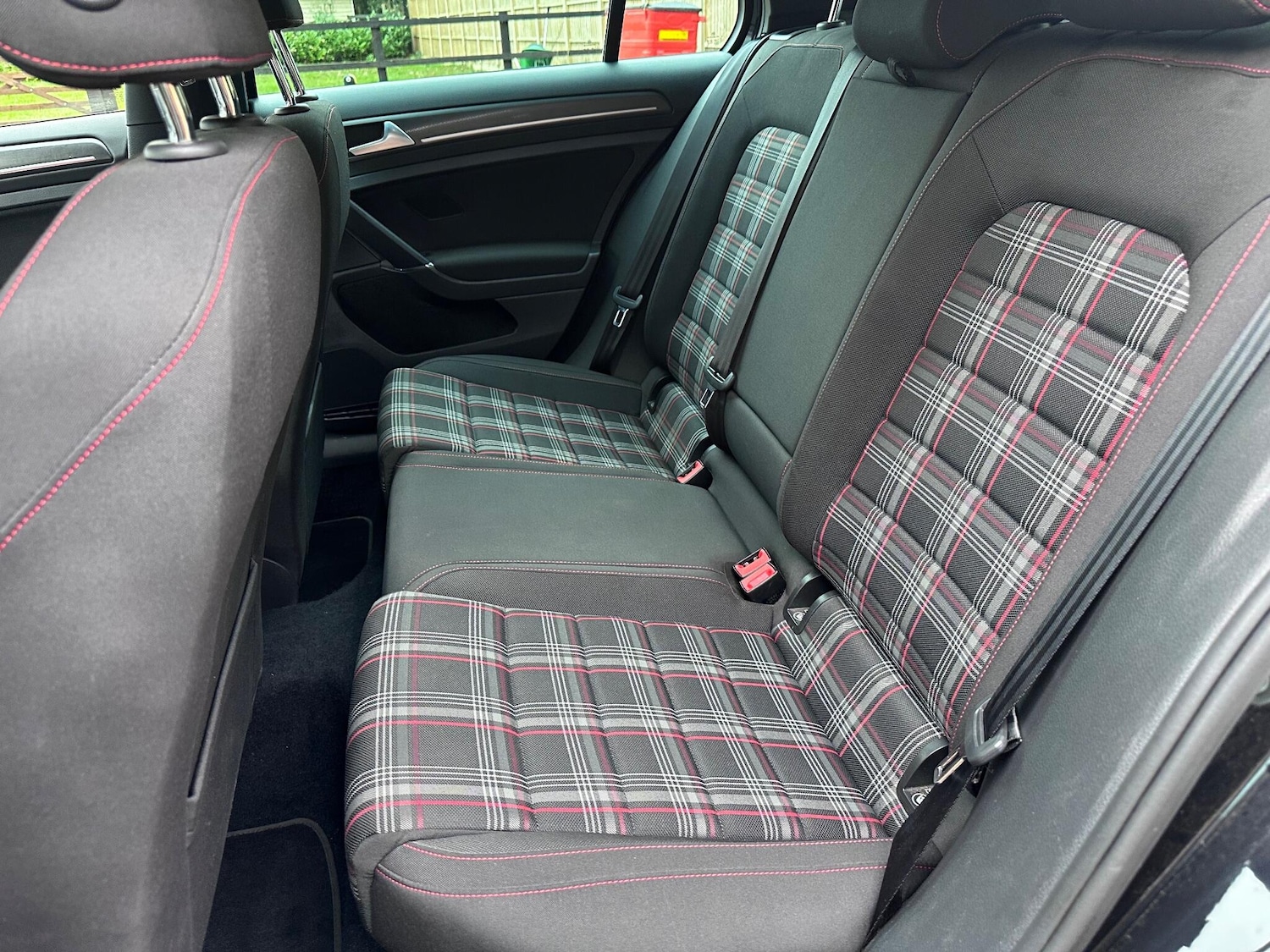 Used Volkswagen Golf 2017 for sale - 76666957: Photo 17