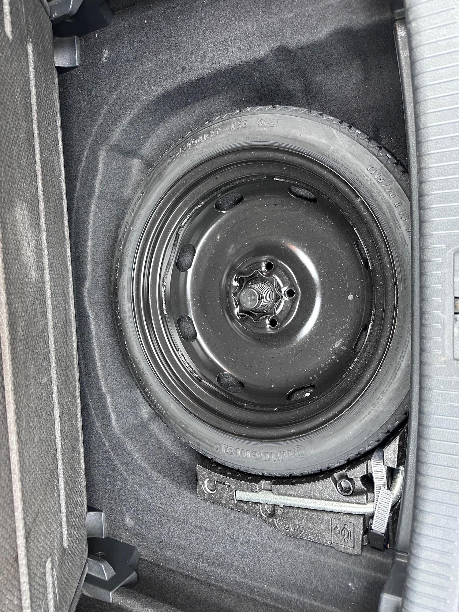 Used Volkswagen Golf 2017 for sale - 76666957: Photo 38