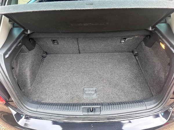 Used Volkswagen Polo 2014 for sale - 76306686: Photo 28