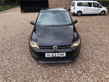 Used Volkswagen Polo 2014 for sale - 76306686: Photo 2