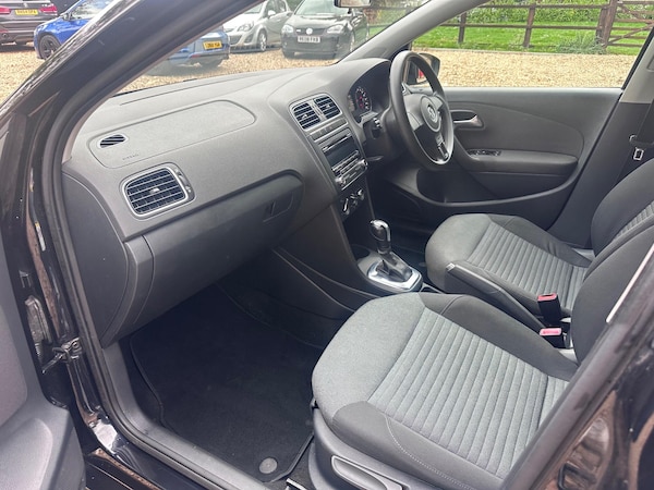 Used Volkswagen Polo 2014 for sale - 76306686: Photo 30