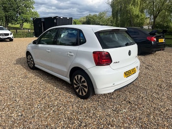 Used Volkswagen Polo 2017 for sale - 78557686: Photo