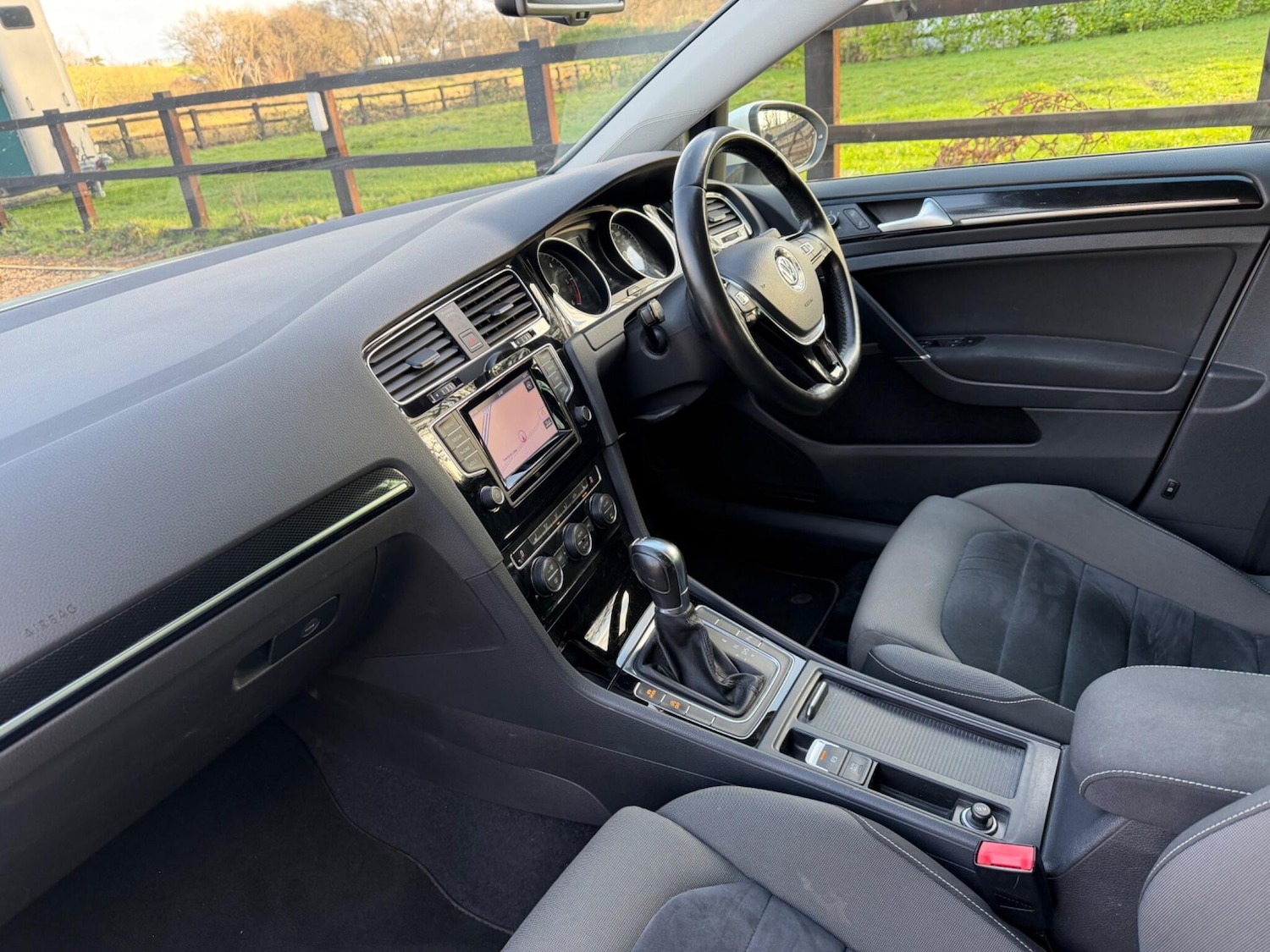 Used Volkswagen Golf 2013 for sale - 77305938: Photo 13