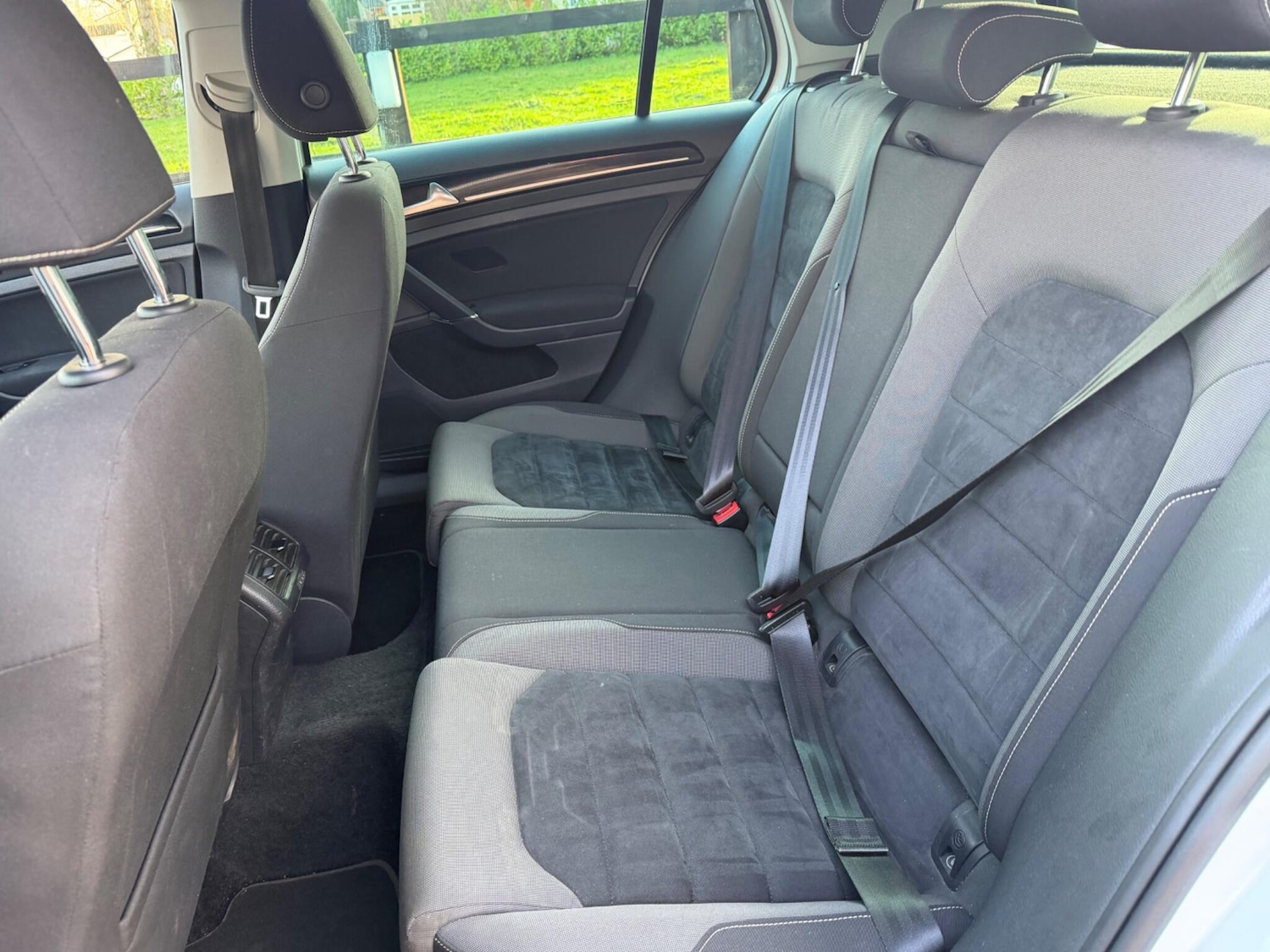 Used Volkswagen Golf 2013 for sale - 77305938: Photo 17