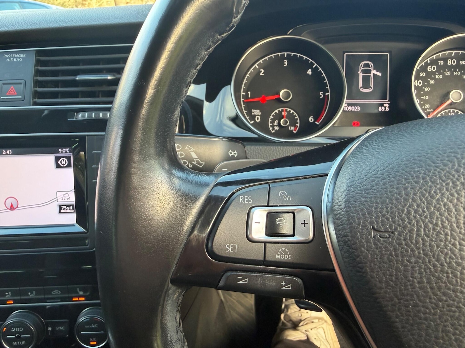 Used Volkswagen Golf 2013 for sale - 77305938: Photo 23