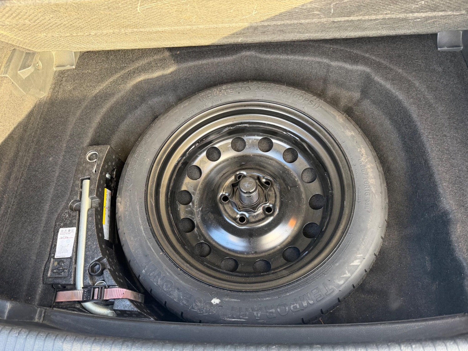 Used Volkswagen Golf 2013 for sale - 77305938: Photo 28