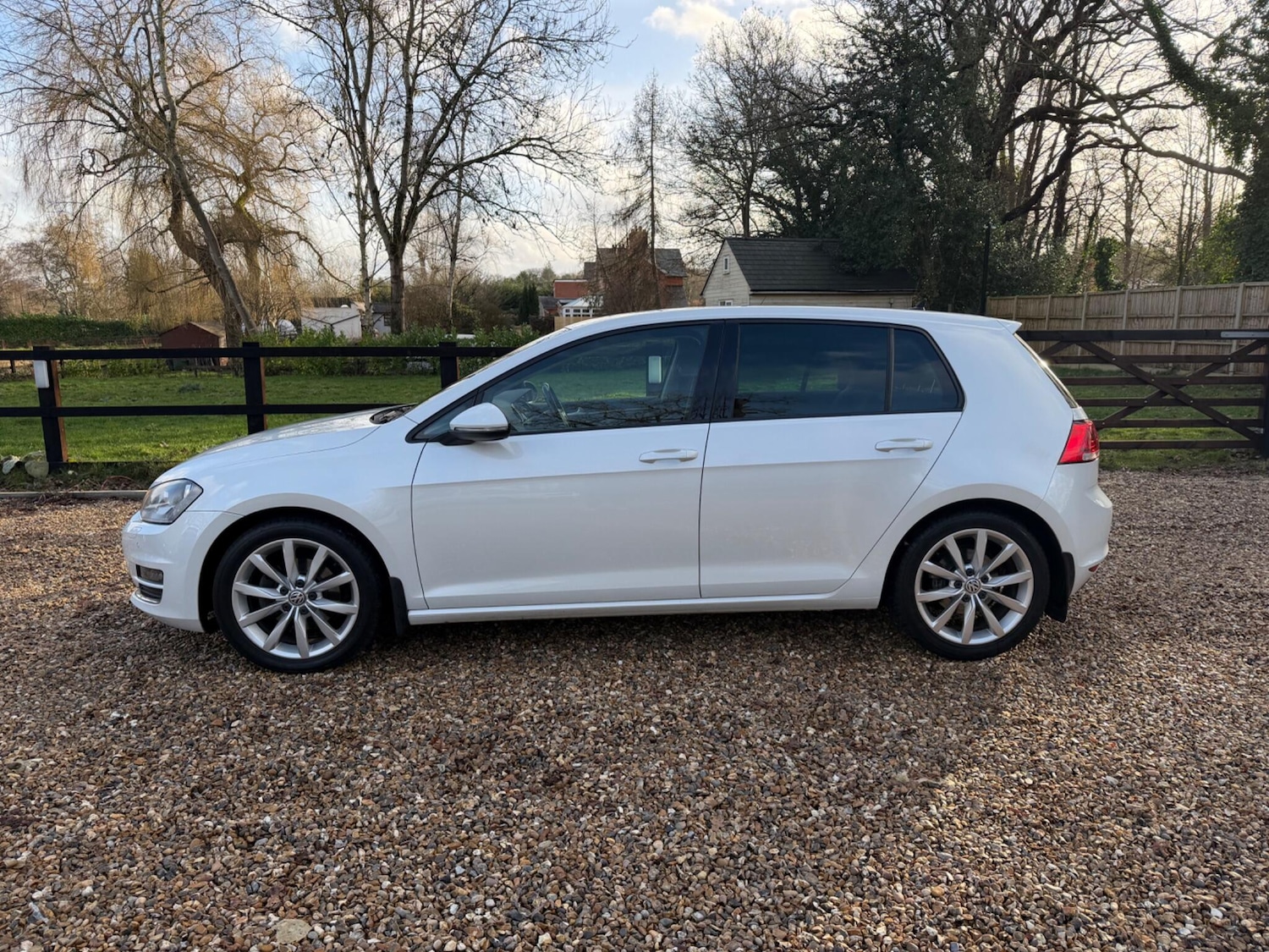 Used Volkswagen Golf 2013 for sale - 77305938: Photo 7