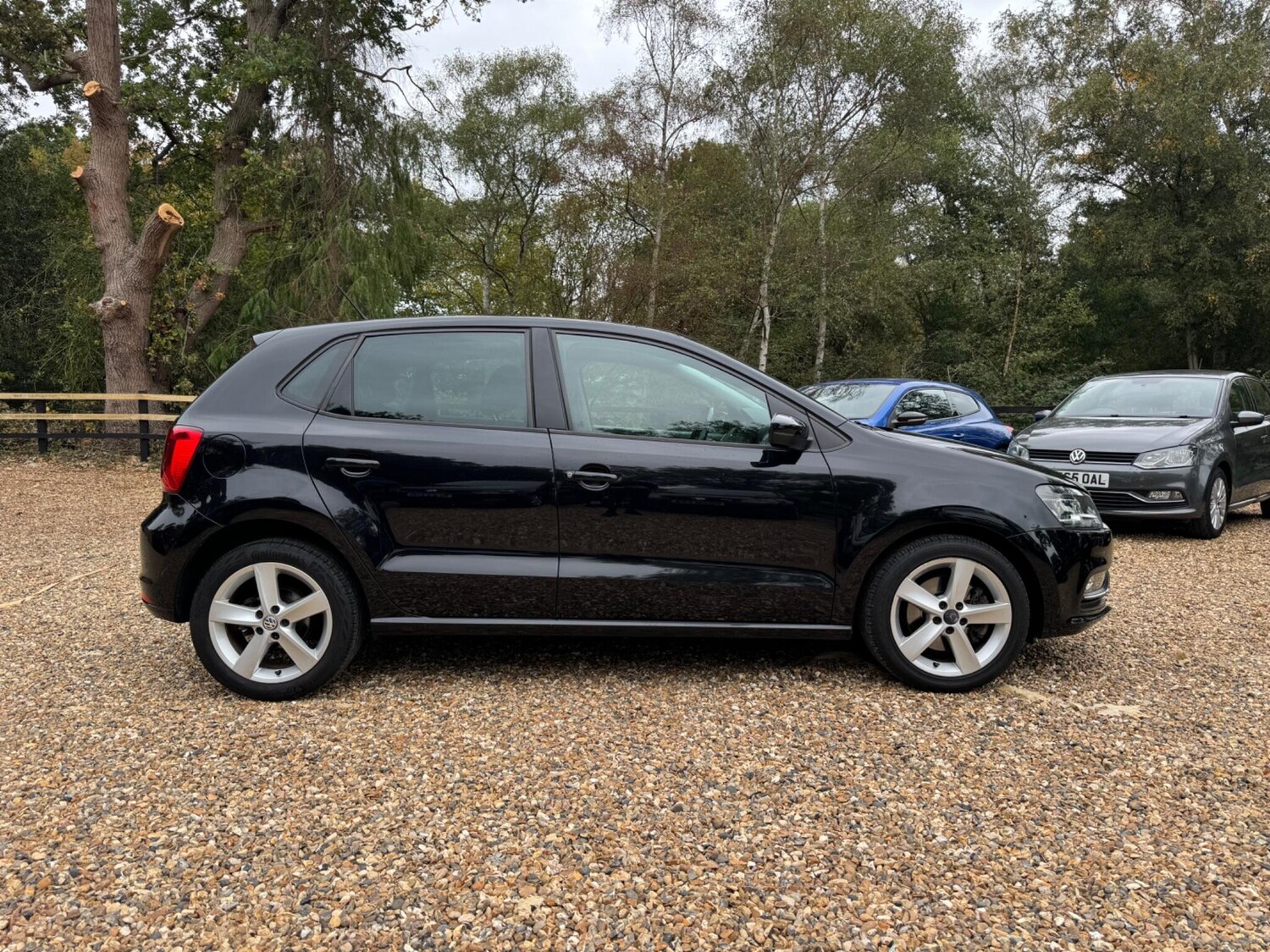 Used Volkswagen Polo 2015 for sale - 76317992: Photo 8