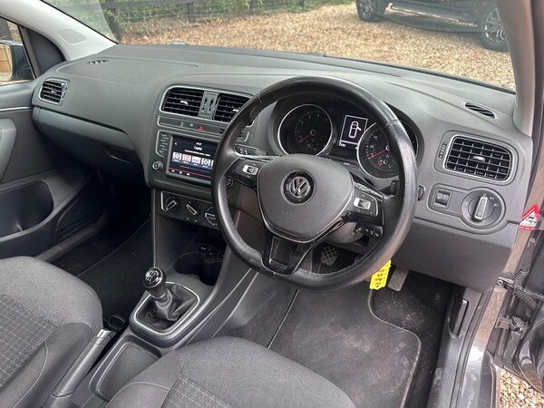 Used Volkswagen Polo 2016 for sale - 76152190: Photo 12