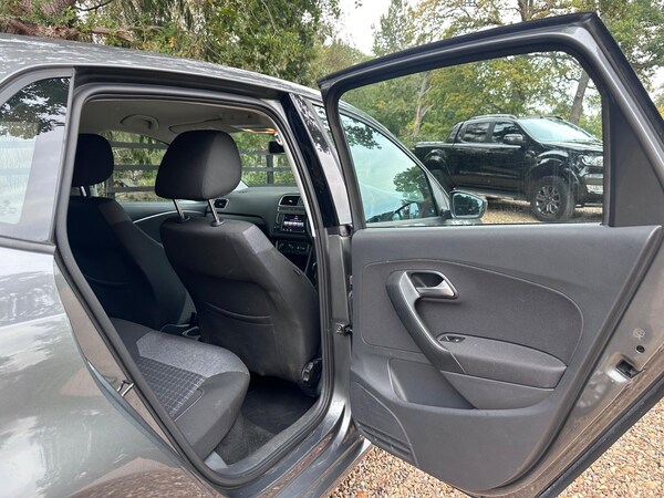 Used Volkswagen Polo 2016 for sale - 76152190: Photo 22