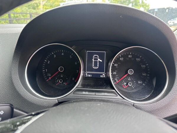 Used Volkswagen Polo 2016 for sale - 76152190: Photo 29