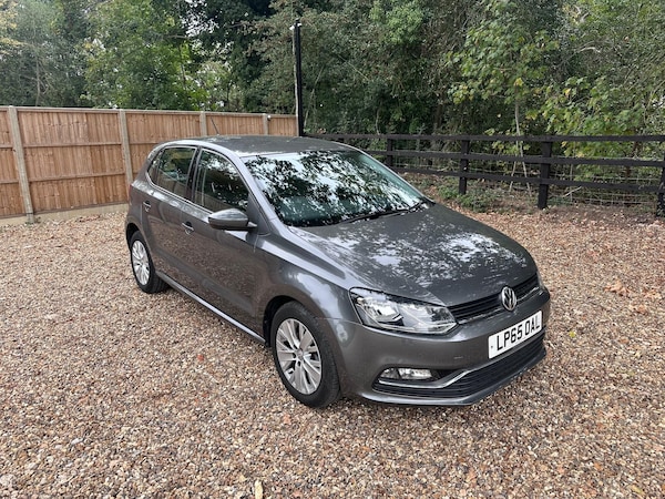 Used Volkswagen Polo 2016 for sale - 76152190: Photo 2