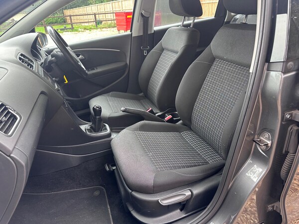 Used Volkswagen Polo 2016 for sale - 76152190: Photo 32