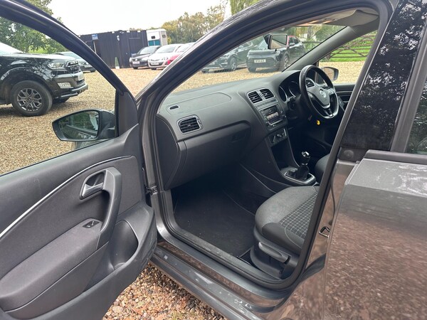 Used Volkswagen Polo 2016 for sale - 76152190: Photo 33